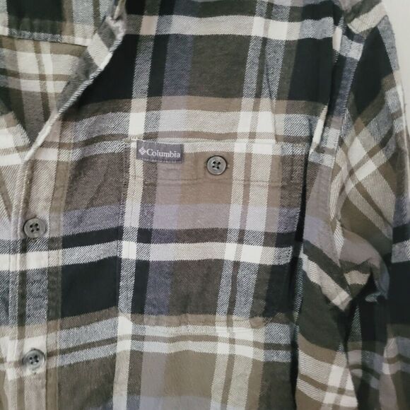 Columbia Flannel Plaid Button Down Size Extra Large - Picture 3 of 5